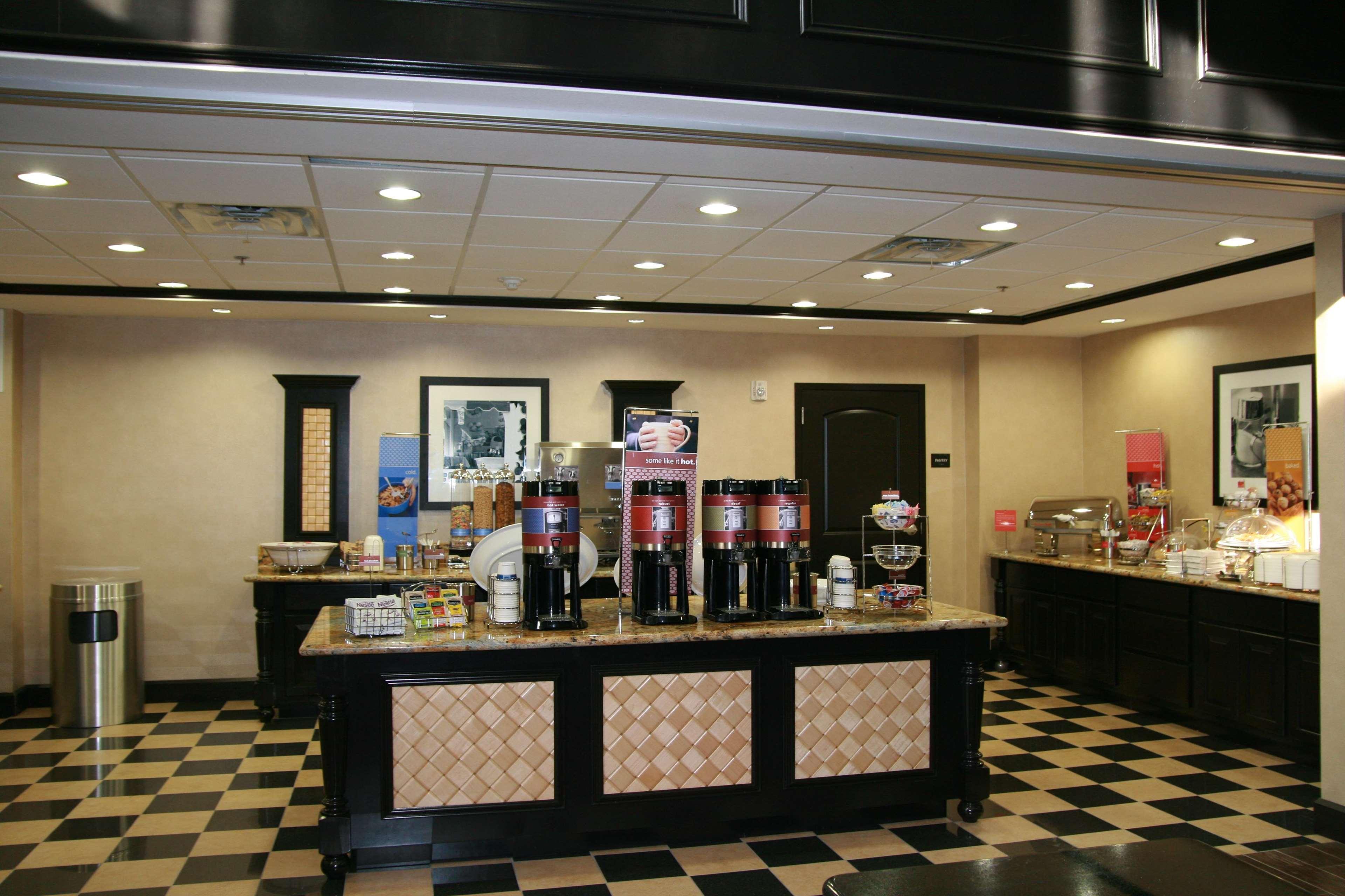 Hampton Inn & Suites Decatur Restaurace fotografie