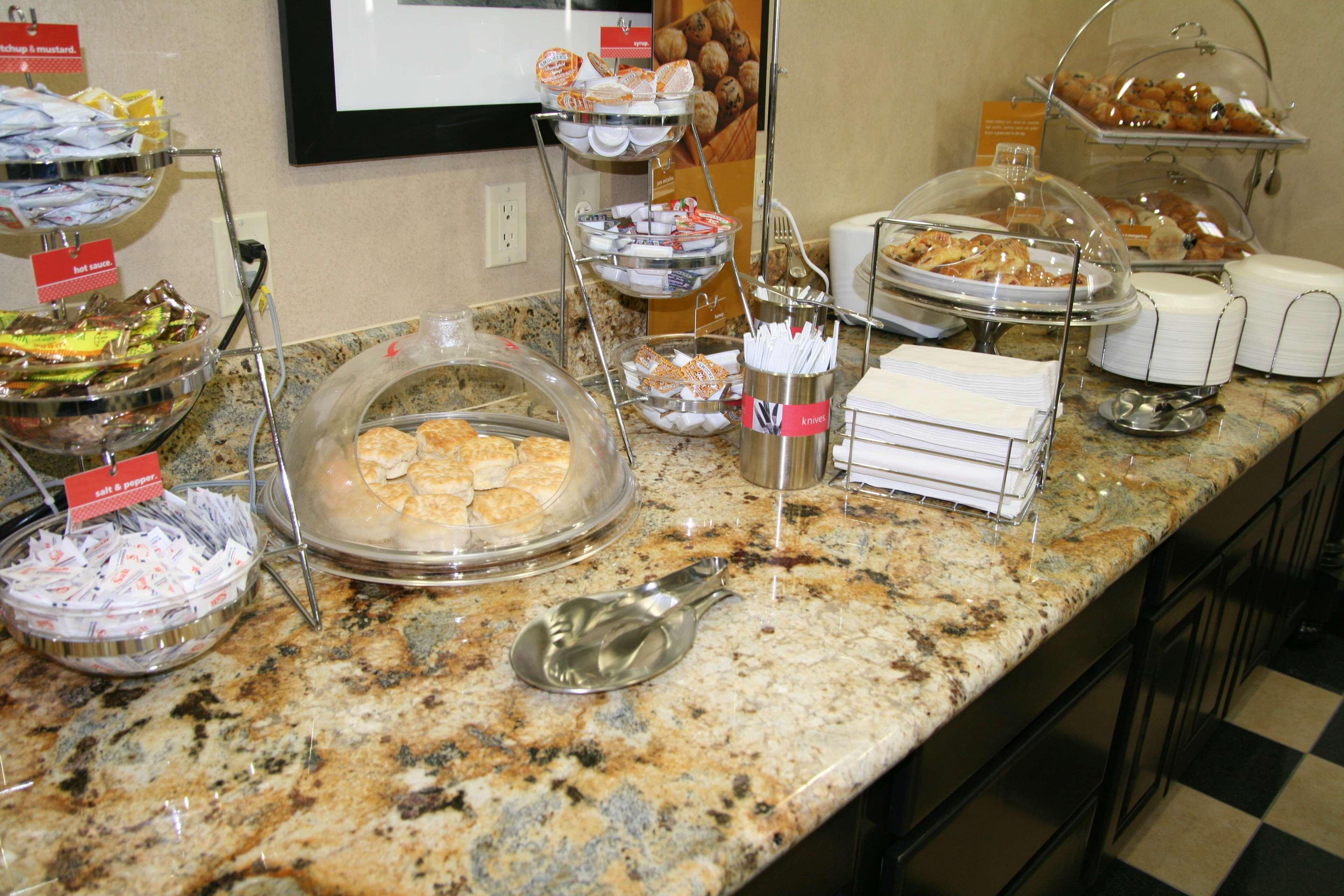 Hampton Inn & Suites Decatur Restaurace fotografie