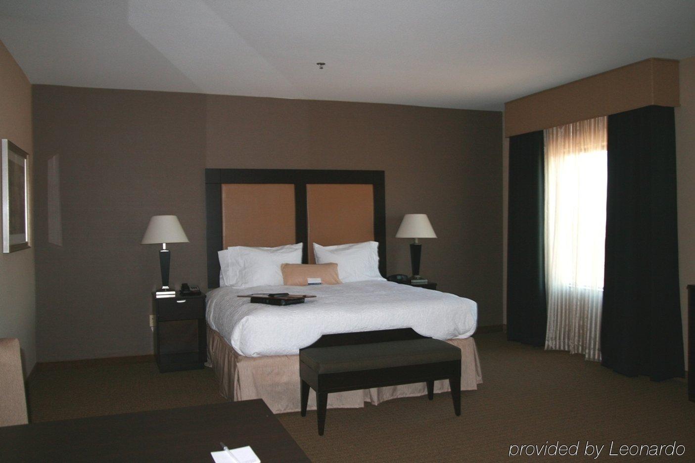 Hampton Inn & Suites Decatur Pokoj fotografie